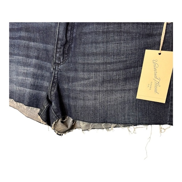 🔹5/$25🔹 Universal Thread NWT Dark Wash High Rise Shortie Jean Shorts. 2.5”. 10 - Picture 4 of 11